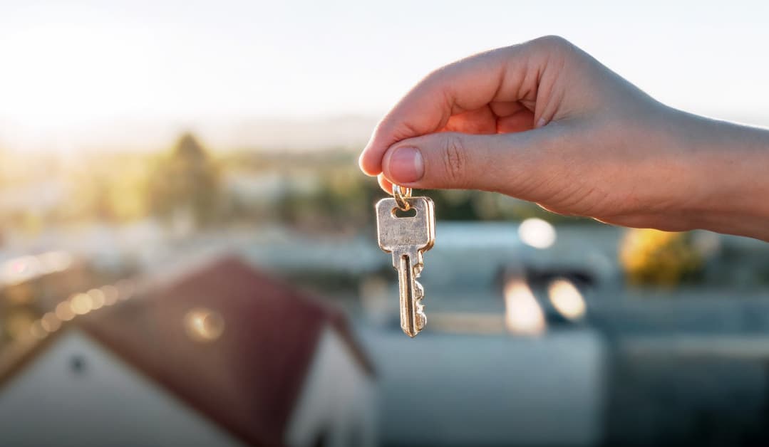 RE Graphic_Version 3_1080x1080 RE