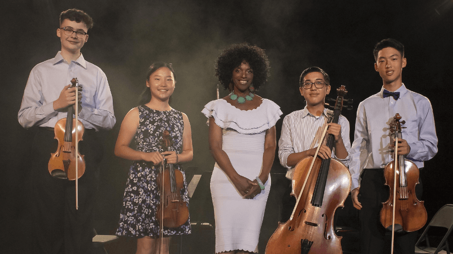 Detroit Performs Wu Family Academy (1)