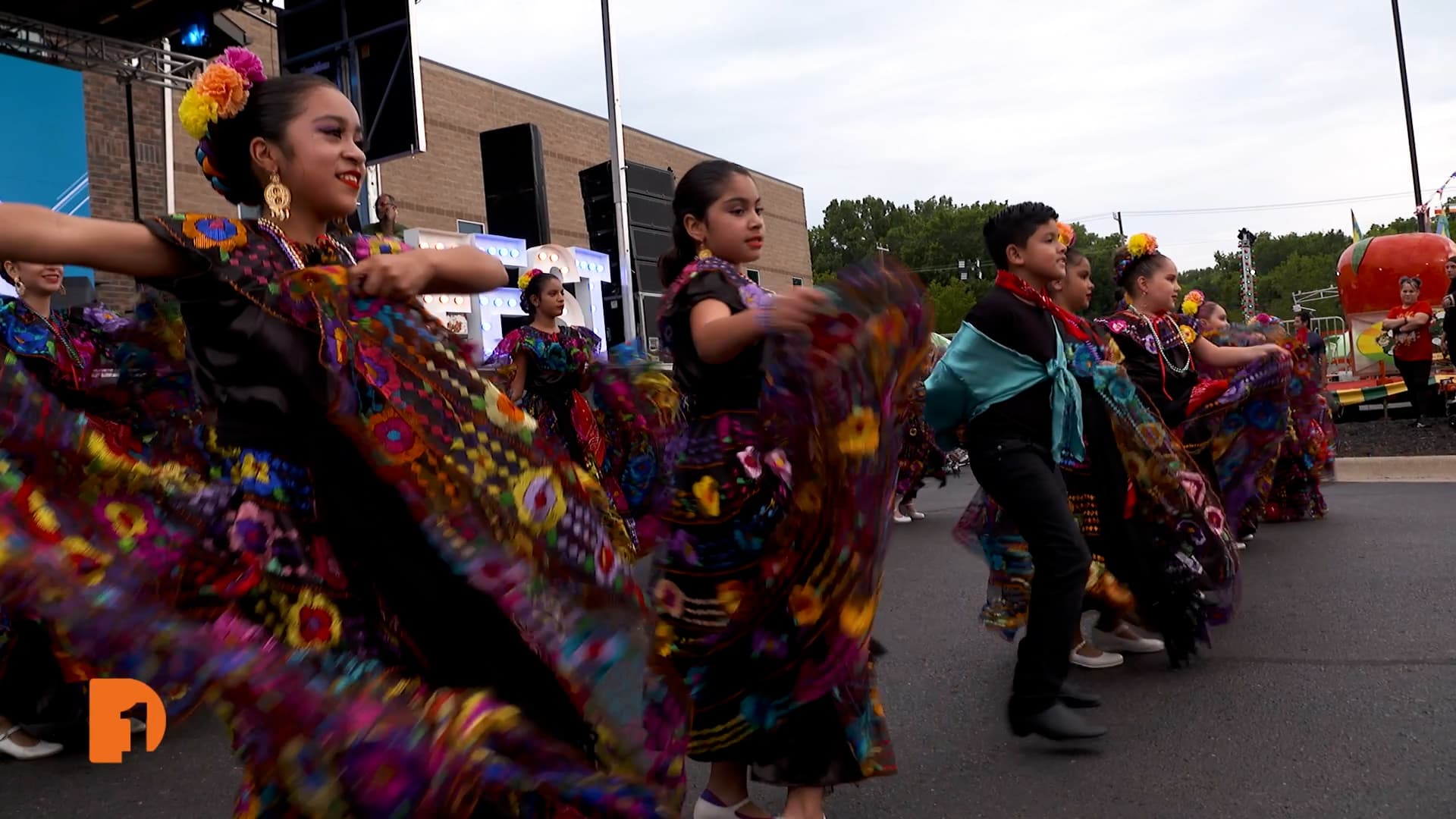 ONE-DETROIT-661-Ballet-de-Folklorico-Still-3